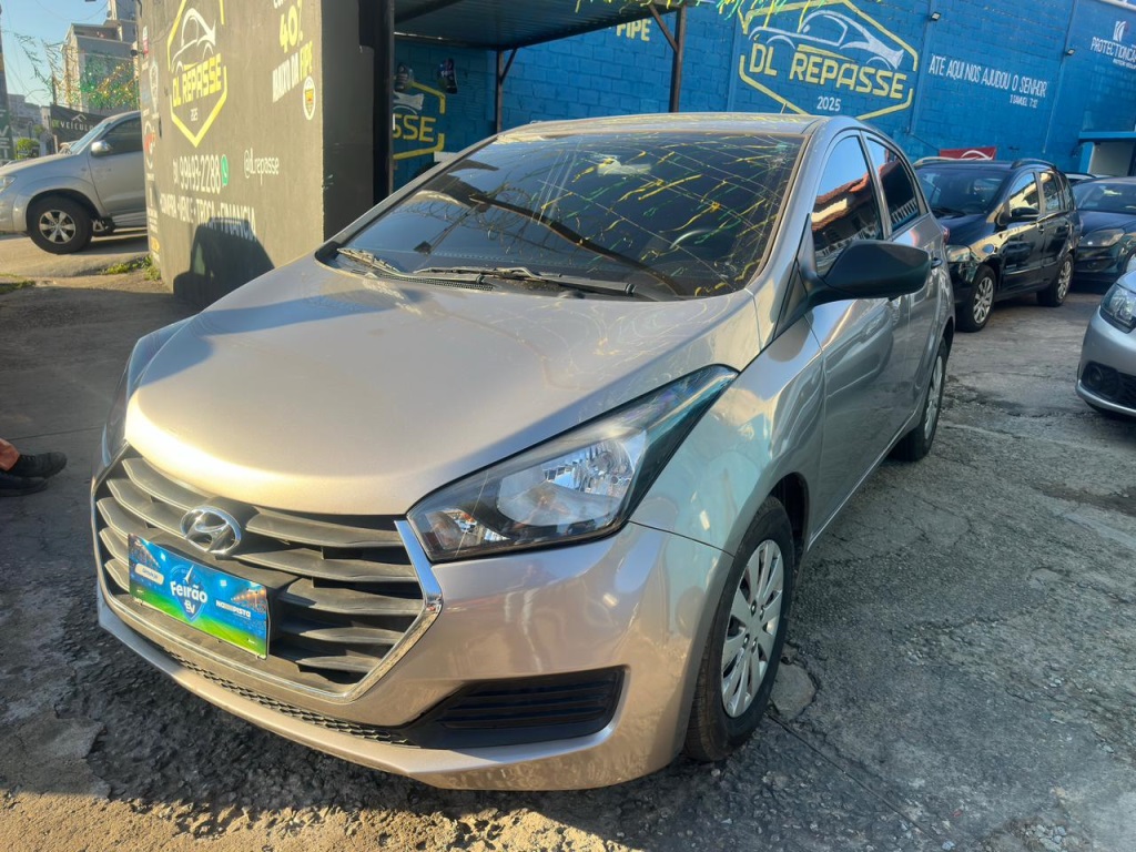 HYUNDAI HB20S
