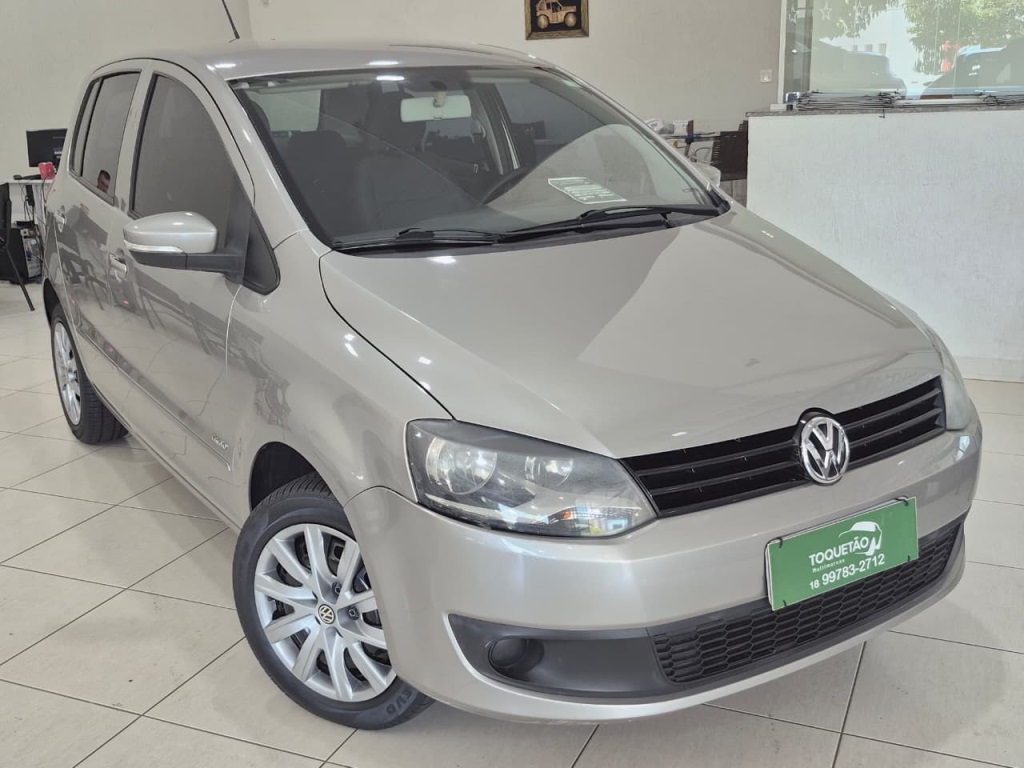 VOLKSWAGEN FOX