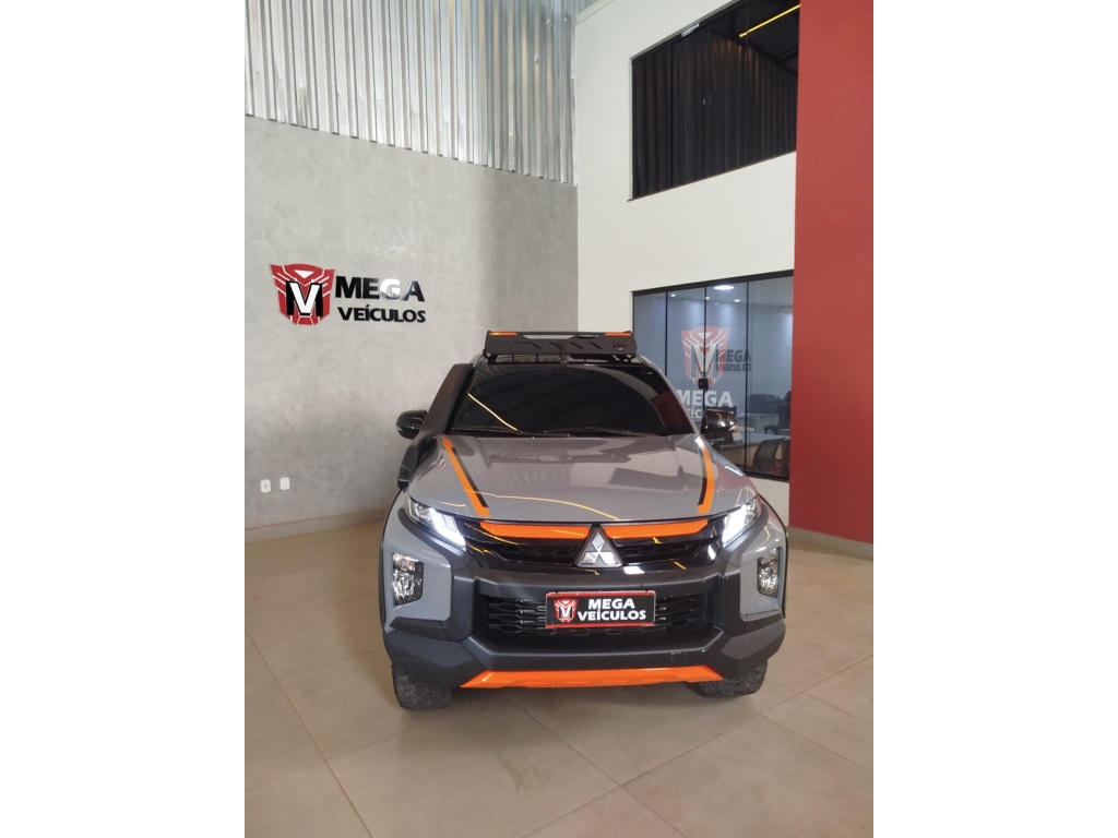MITSUBISHI L200 TRITON