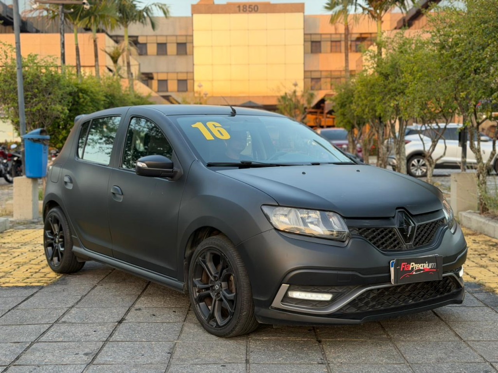 RENAULT SANDERO