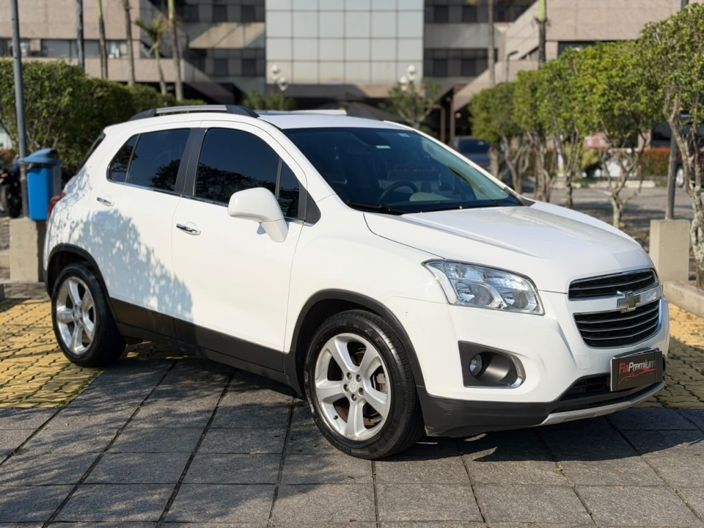 CHEVROLET TRACKER