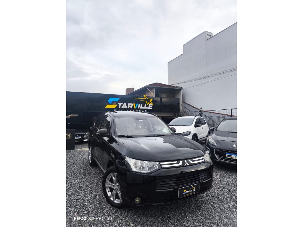 MITSUBISHI OUTLANDER
