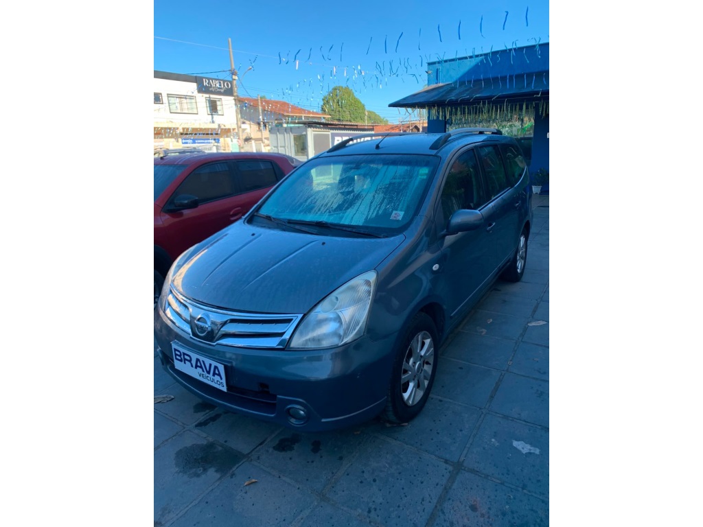 NISSAN GRAND LIVINA