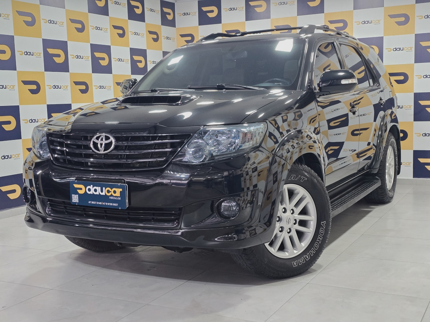 TOYOTA HILUX SW4