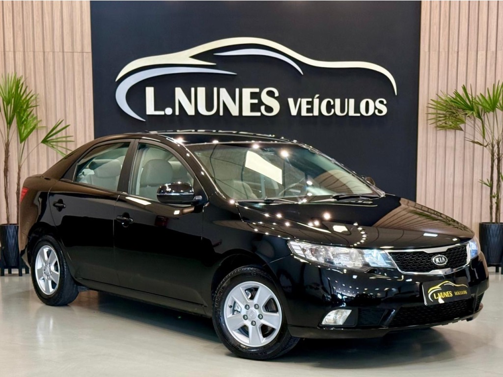 KIA CERATO