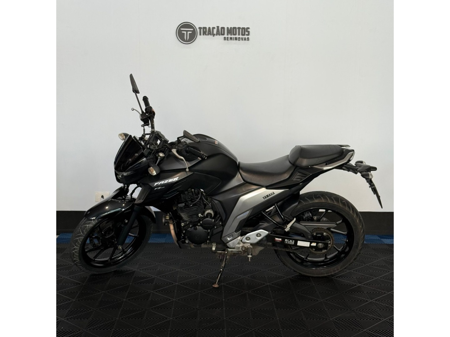 YAMAHA FZ25 FAZER ABS
