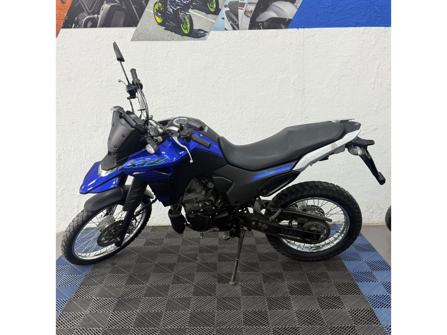 YAMAHA XTZ 250 LANDER CONNECTED
