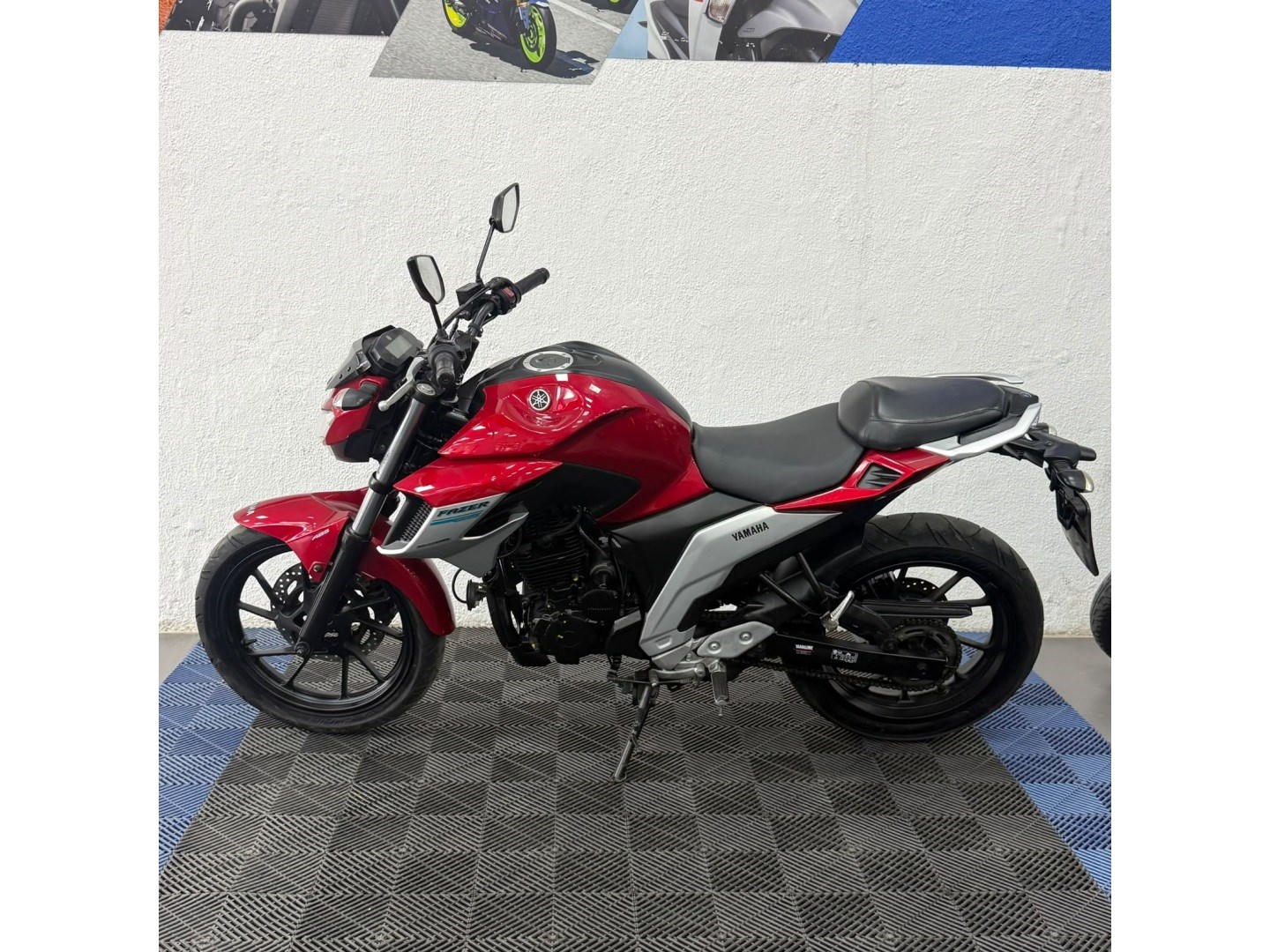 YAMAHA FZ25 250 FAZER FLEX