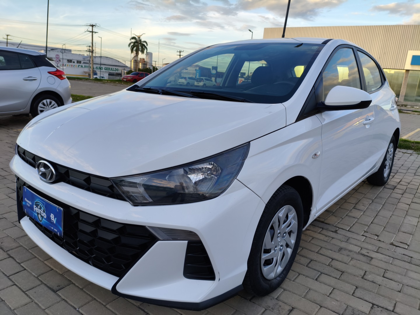 HYUNDAI HB20
