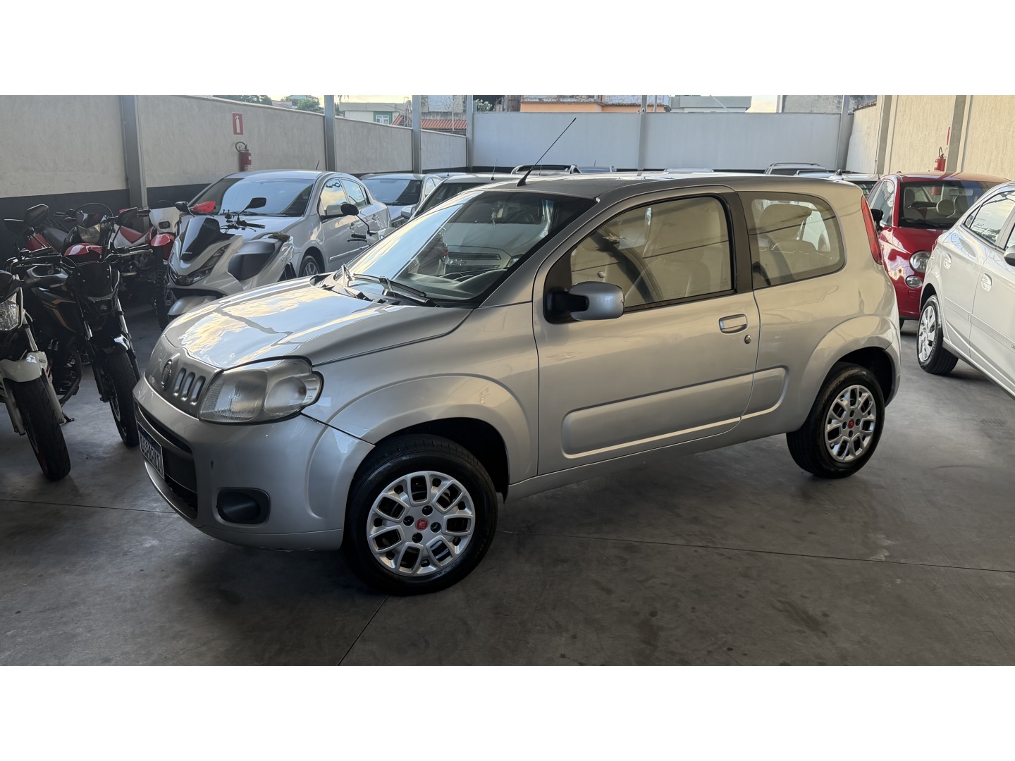 FIAT UNO