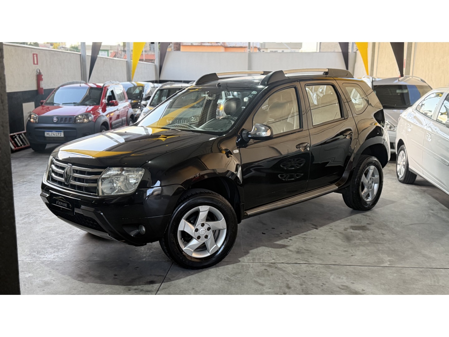RENAULT DUSTER
