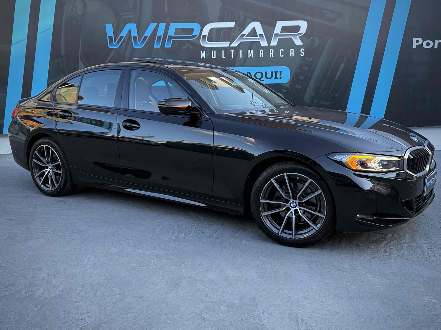 BMW 320i