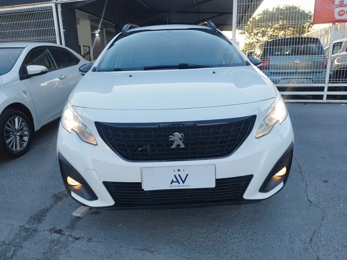 PEUGEOT 2008