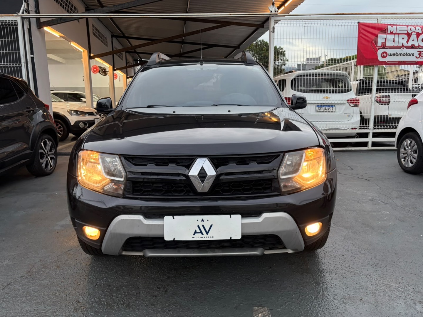 RENAULT DUSTER