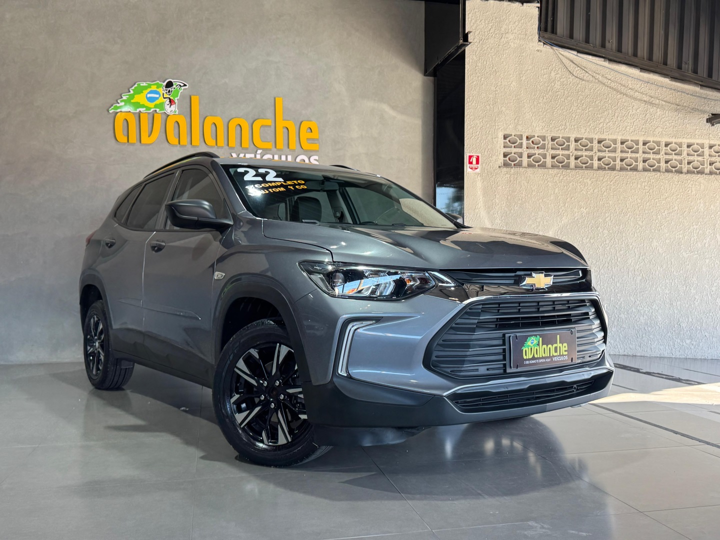 CHEVROLET TRACKER