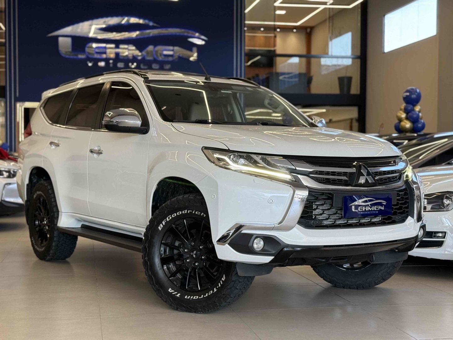 MITSUBISHI PAJERO SPORT