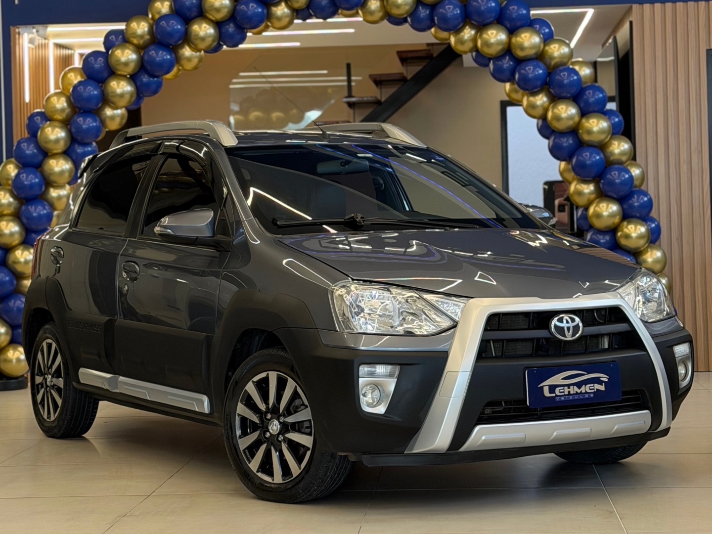 TOYOTA ETIOS CROSS