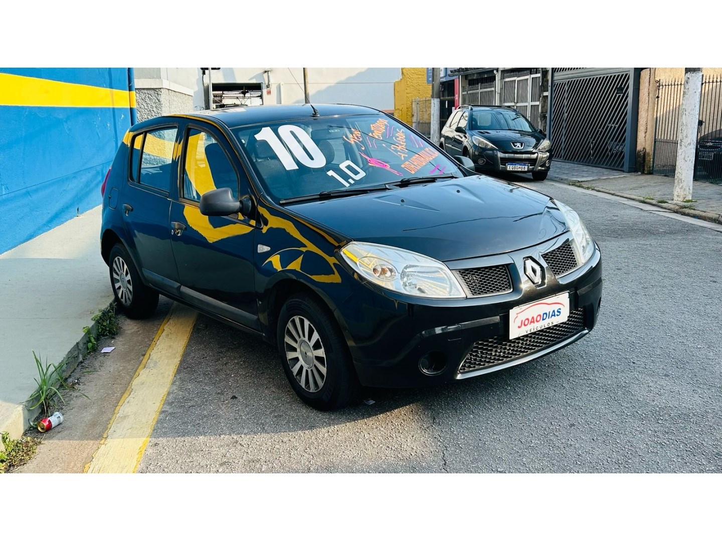 RENAULT SANDERO