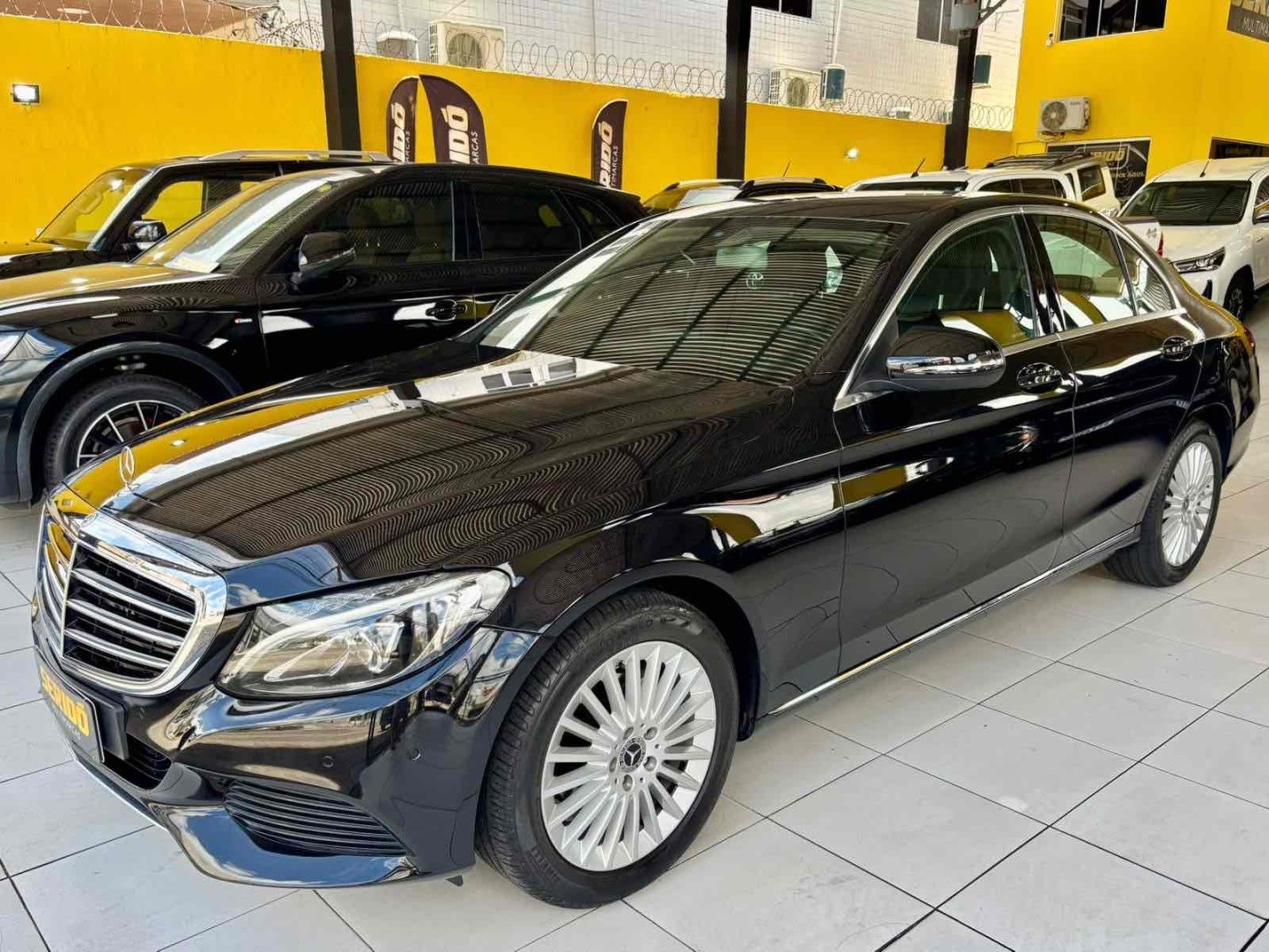 MERCEDES-BENZ C 180