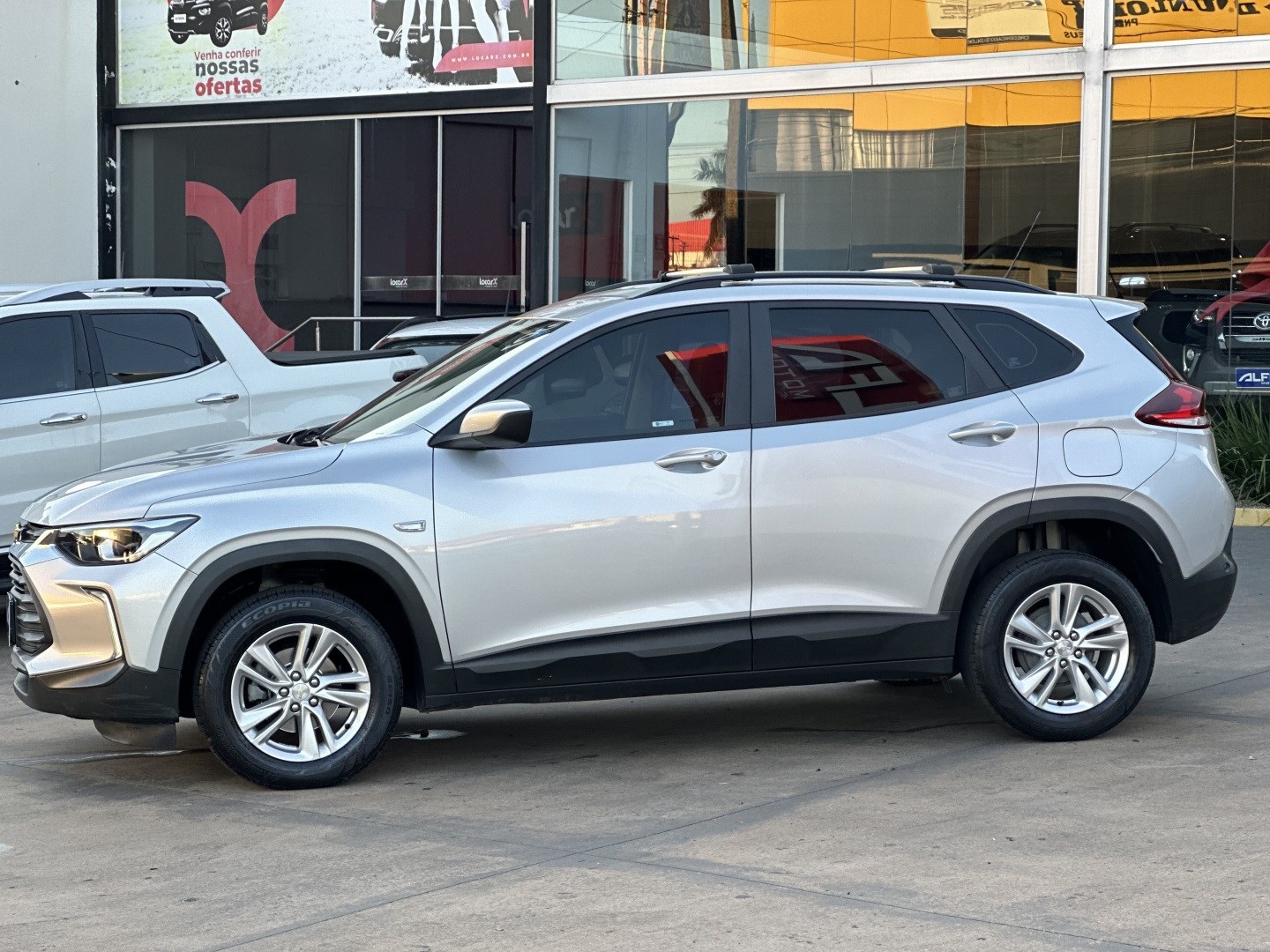 CHEVROLET TRACKER
