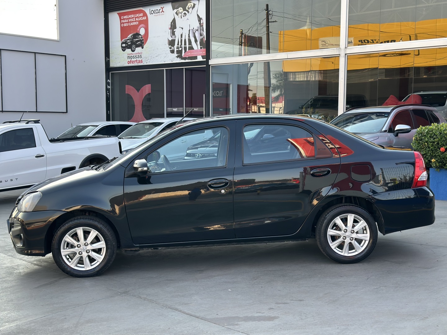 TOYOTA ETIOS