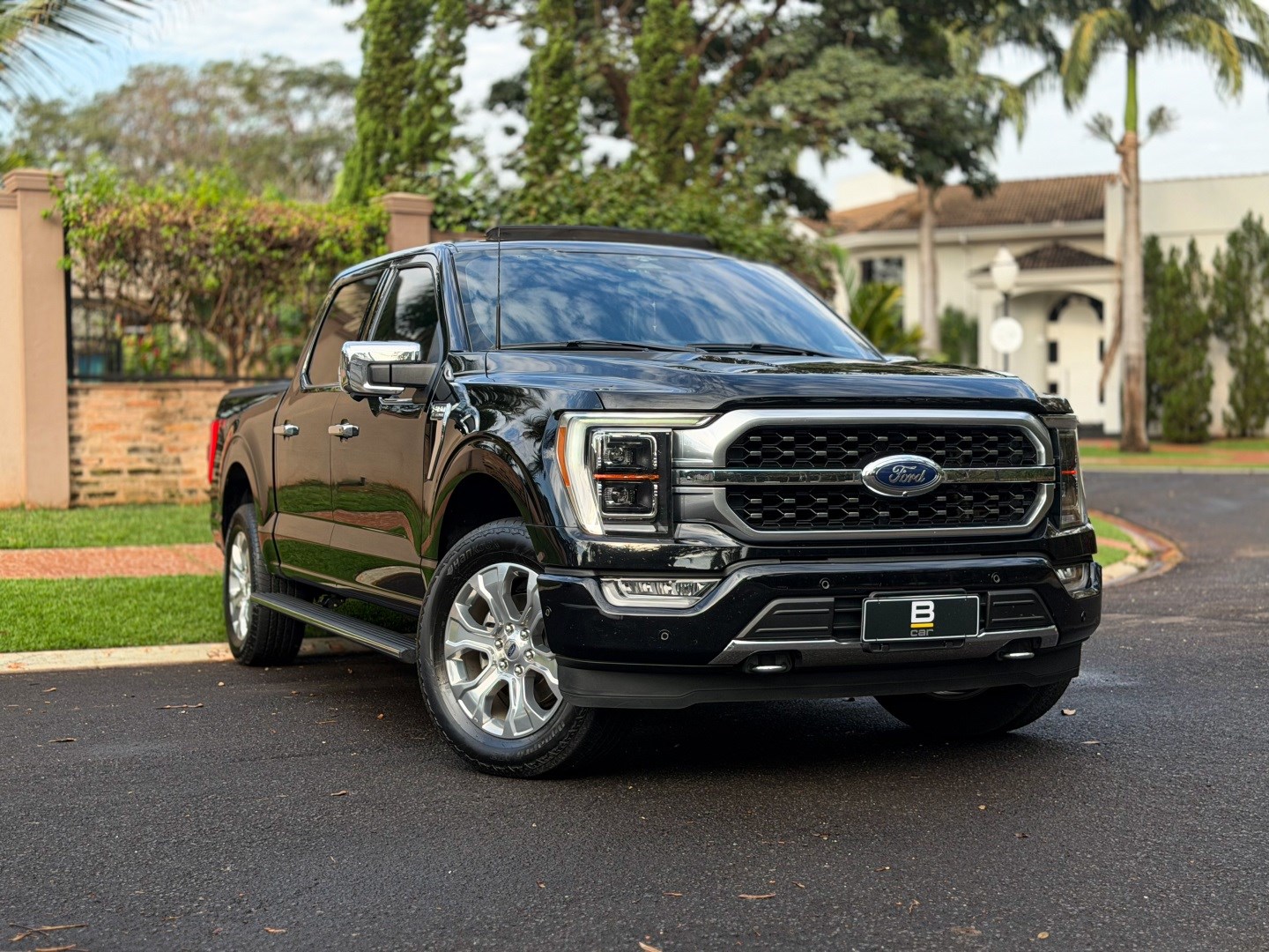 FORD F-150