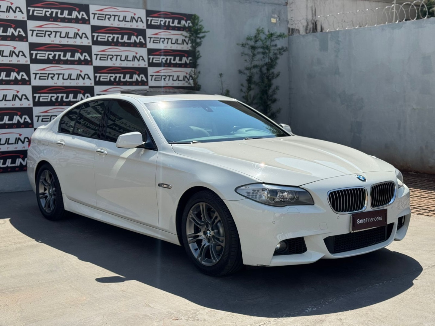BMW 535i