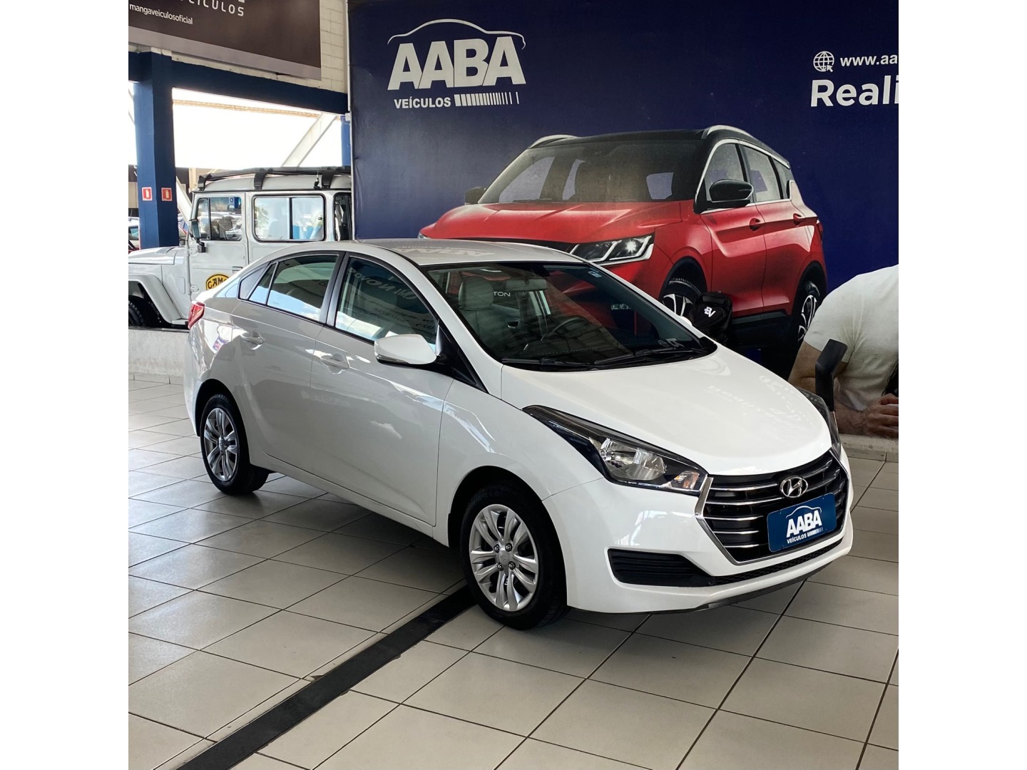 HYUNDAI HB20S 1.6 COMFORT PLUS 16V FLEX 4P AUTOMÁTICO