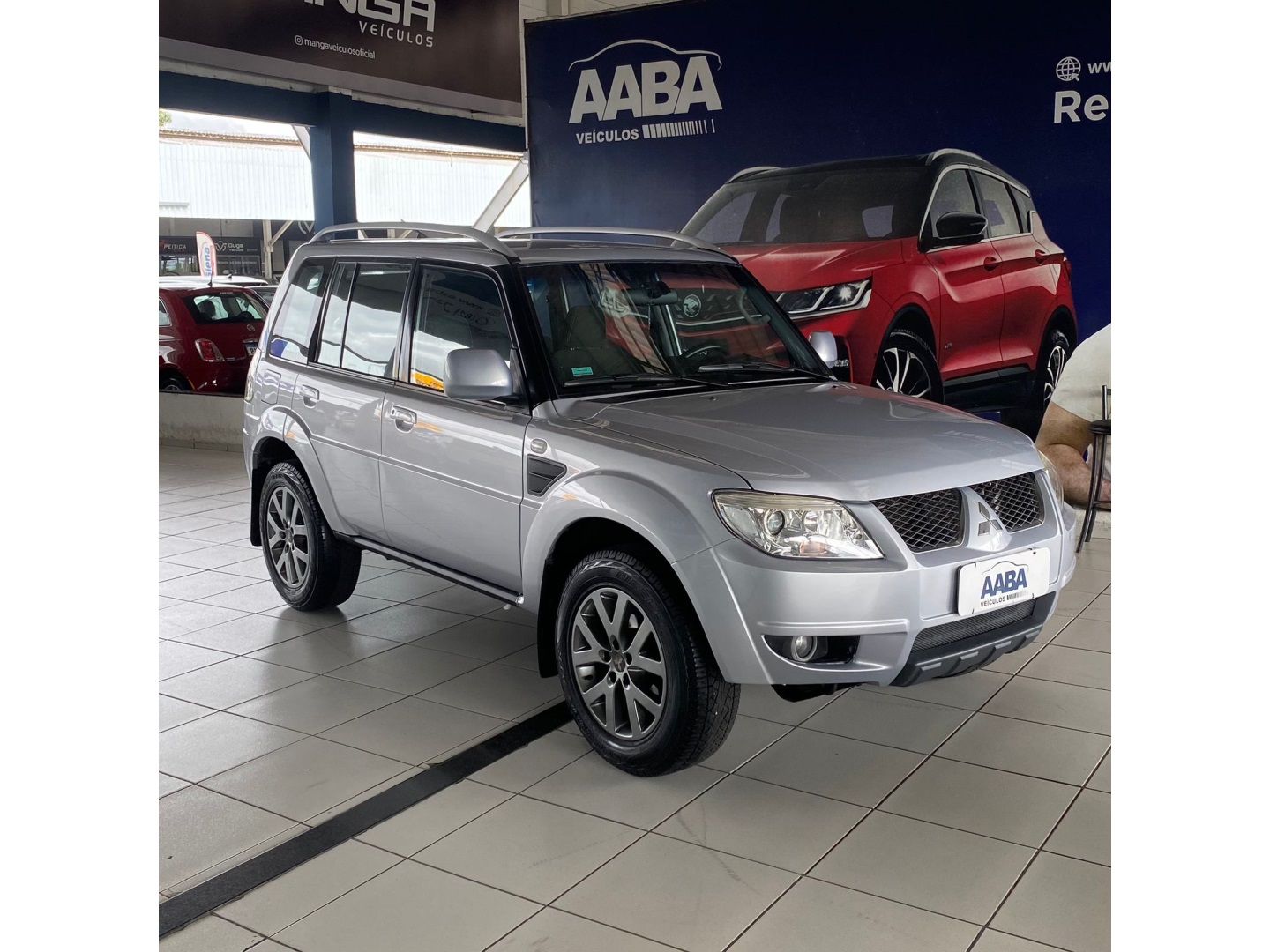 MITSUBISHI PAJERO TR4 2.0 4X2 16V 140CV FLEX 4P MANUAL
