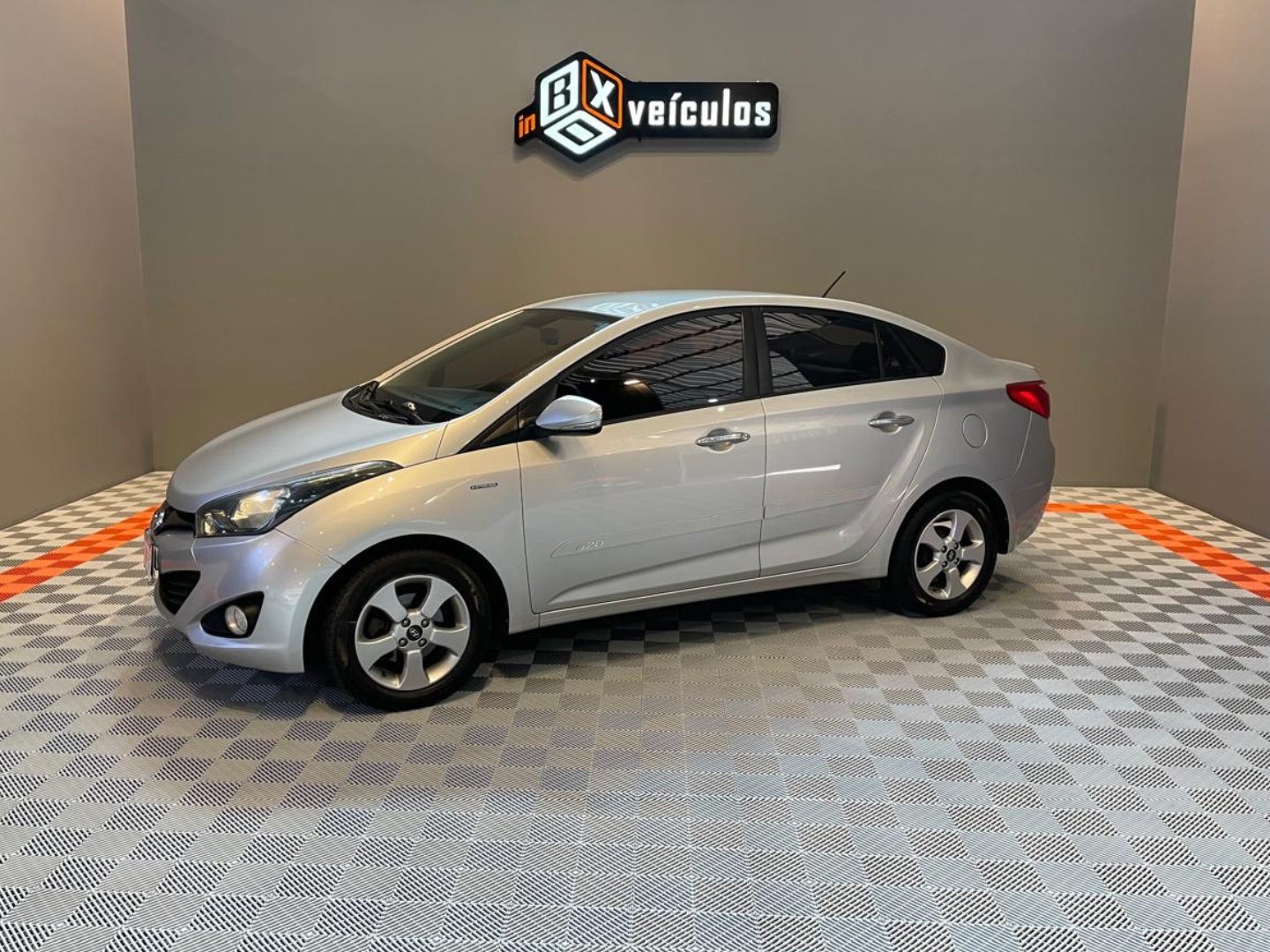 HYUNDAI HB20S
