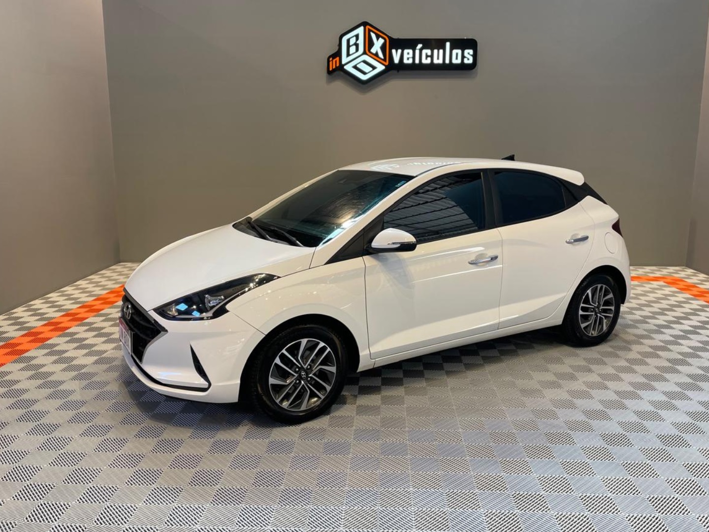 HYUNDAI HB20