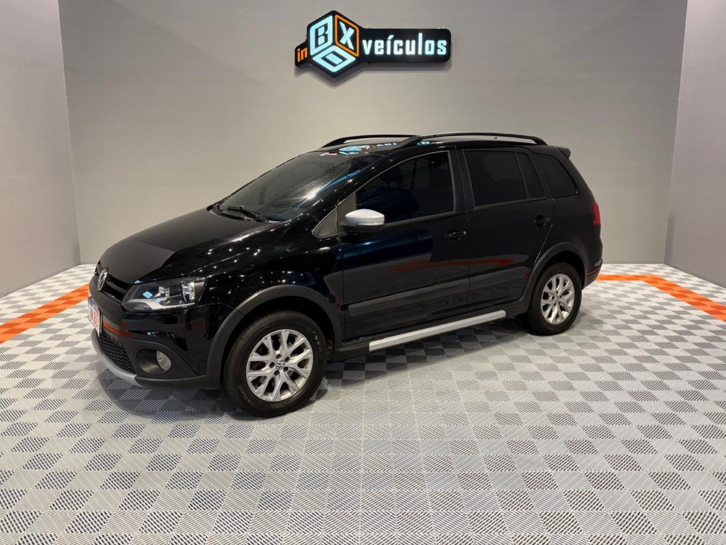 VOLKSWAGEN SPACE CROSS