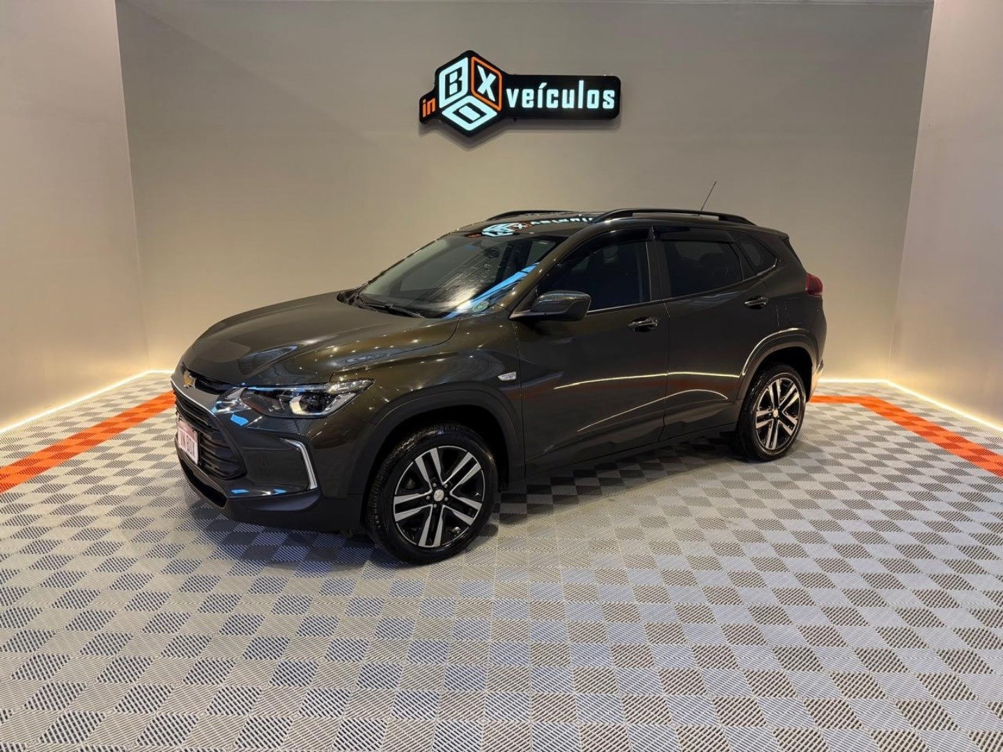 CHEVROLET TRACKER
