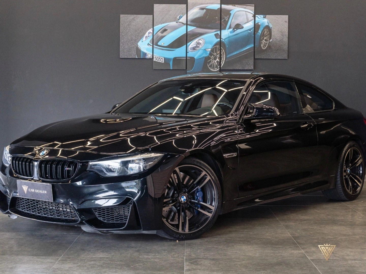 BMW M4