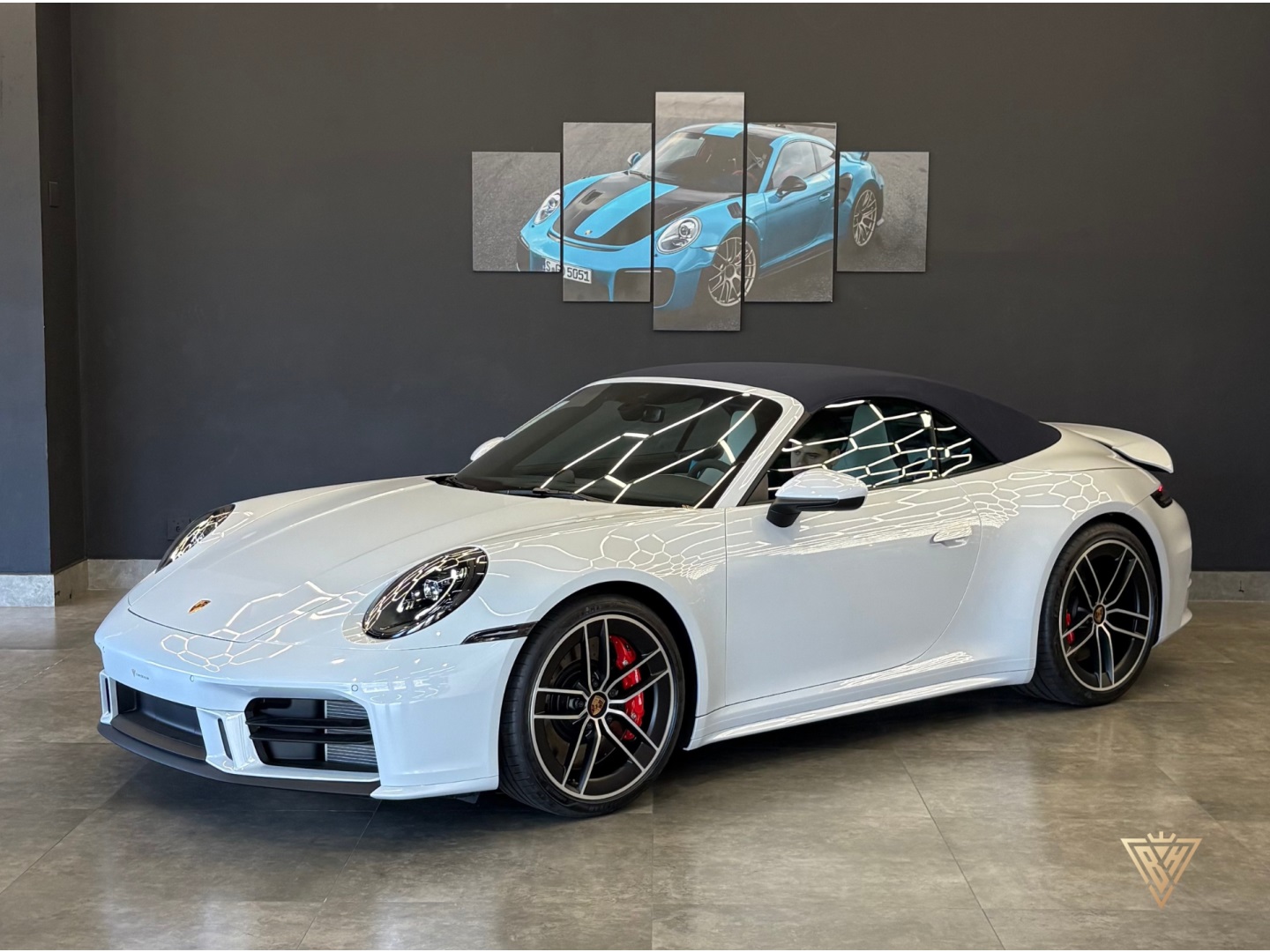 PORSCHE 911