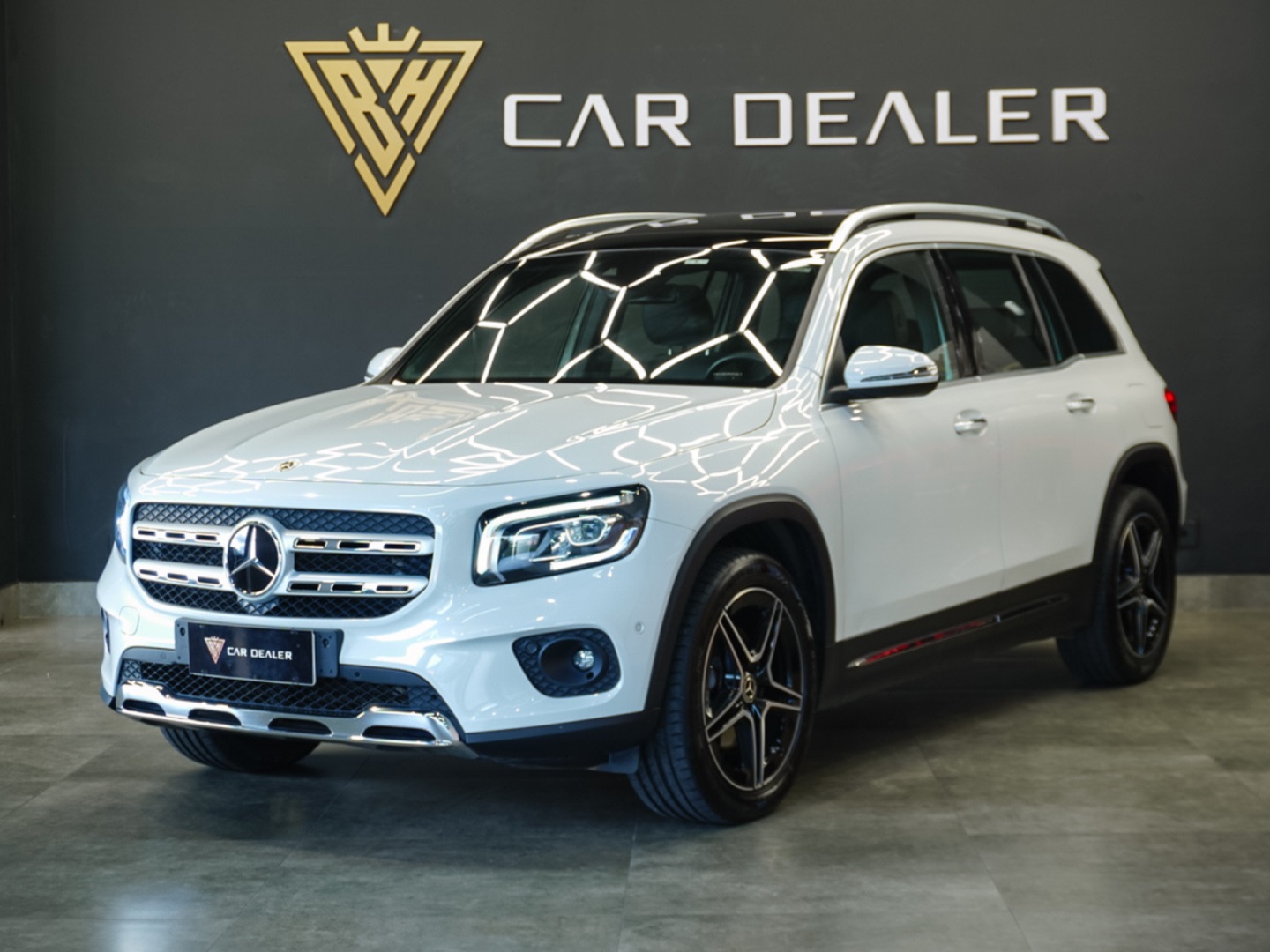 MERCEDES-BENZ GLB 200