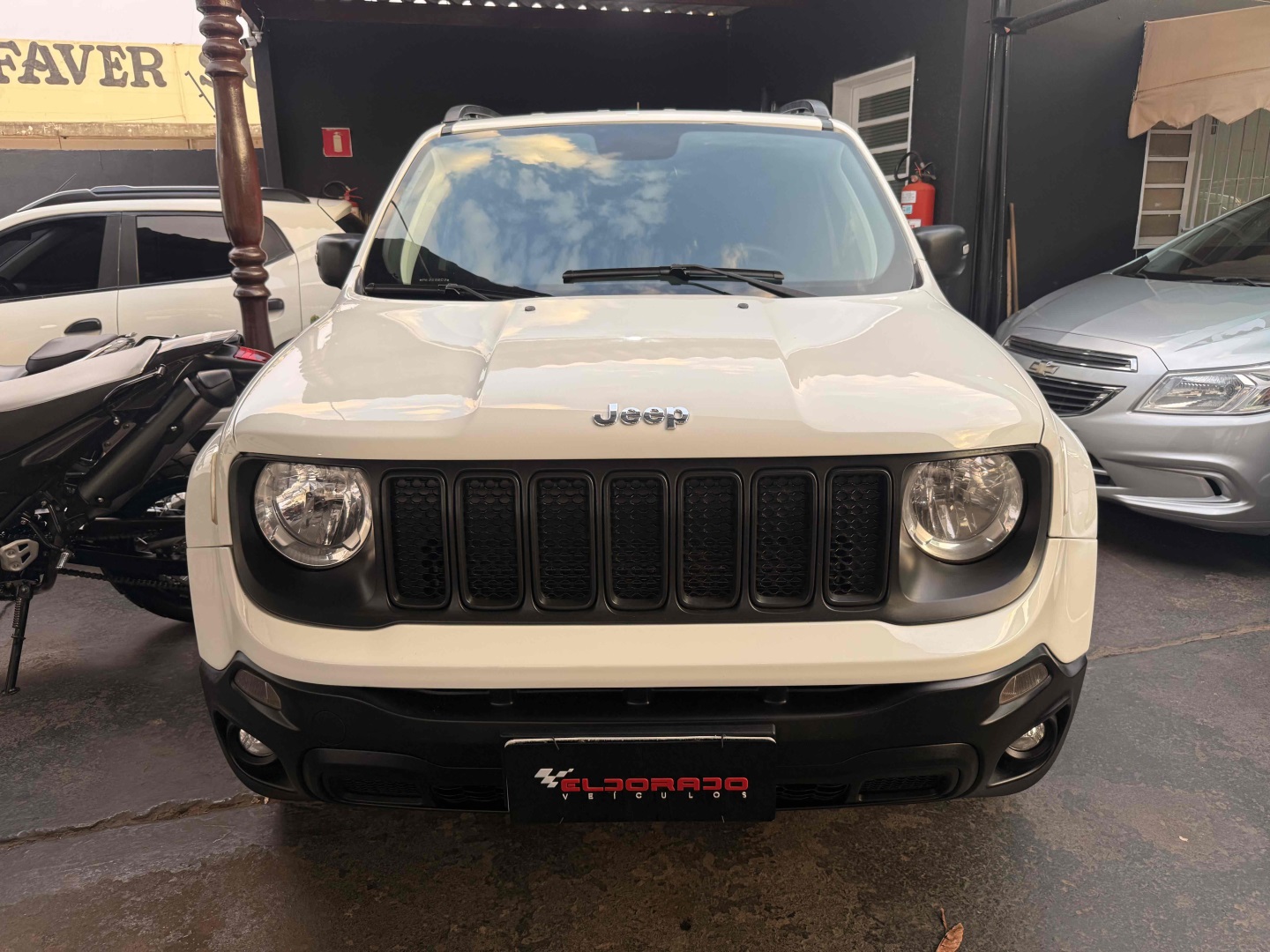 JEEP RENEGADE 1.8 16V FLEX SPORT 4P AUTOMÁTICO