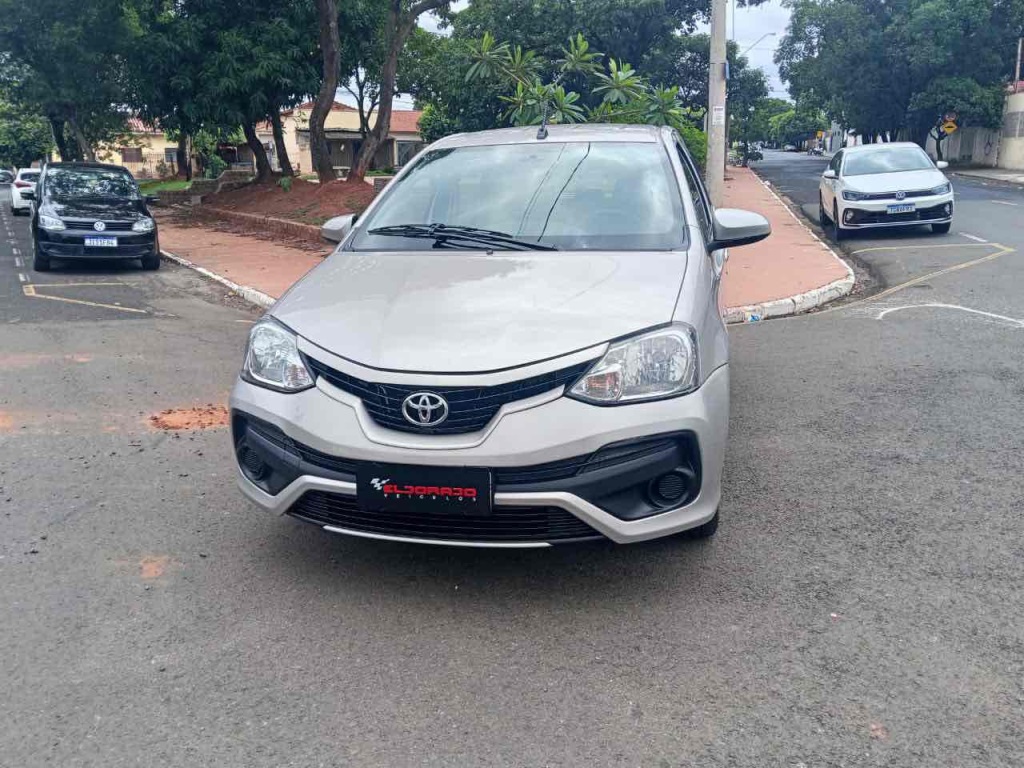 TOYOTA ETIOS 1.3 X 16V FLEX 4P AUTOMÁTICO
