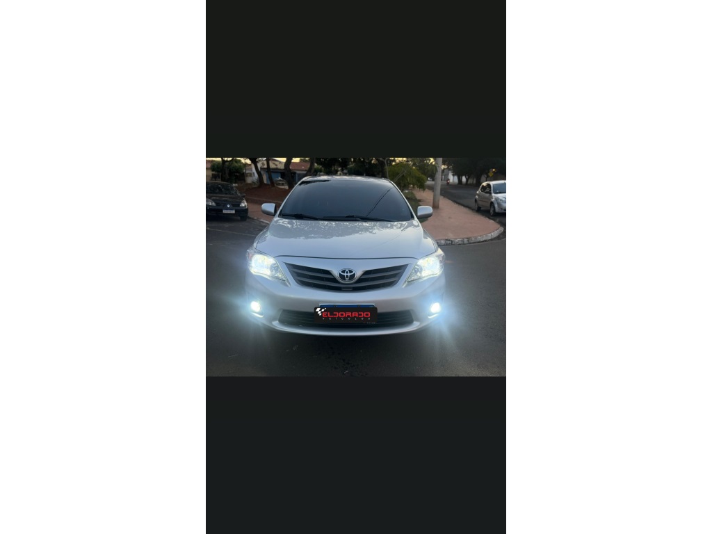 TOYOTA COROLLA 1.8 XLI 16V FLEX 4P AUTOMÁTICO