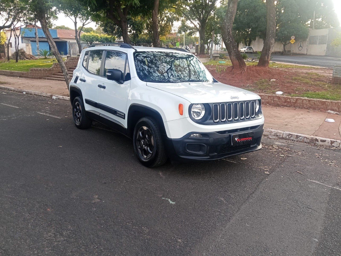 JEEP RENEGADE 1.8 16V FLEX SPORT 4P AUTOMÁTICO