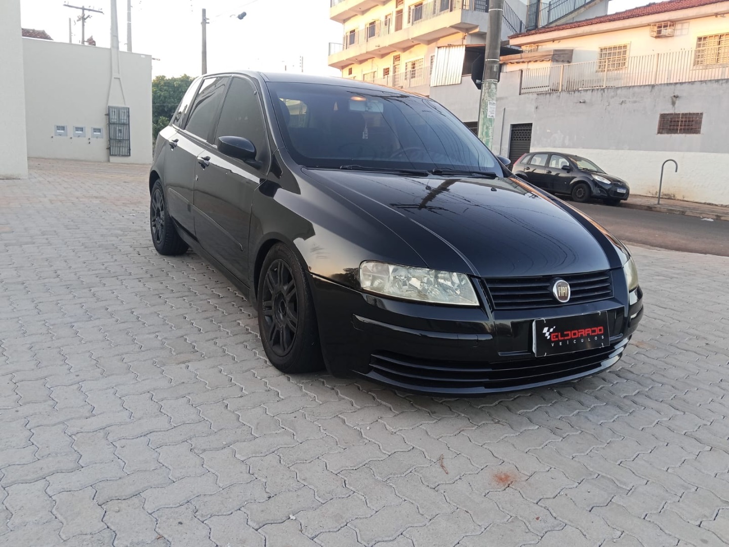 FIAT STILO 1.8 MPI 8V FLEX 4P MANUAL