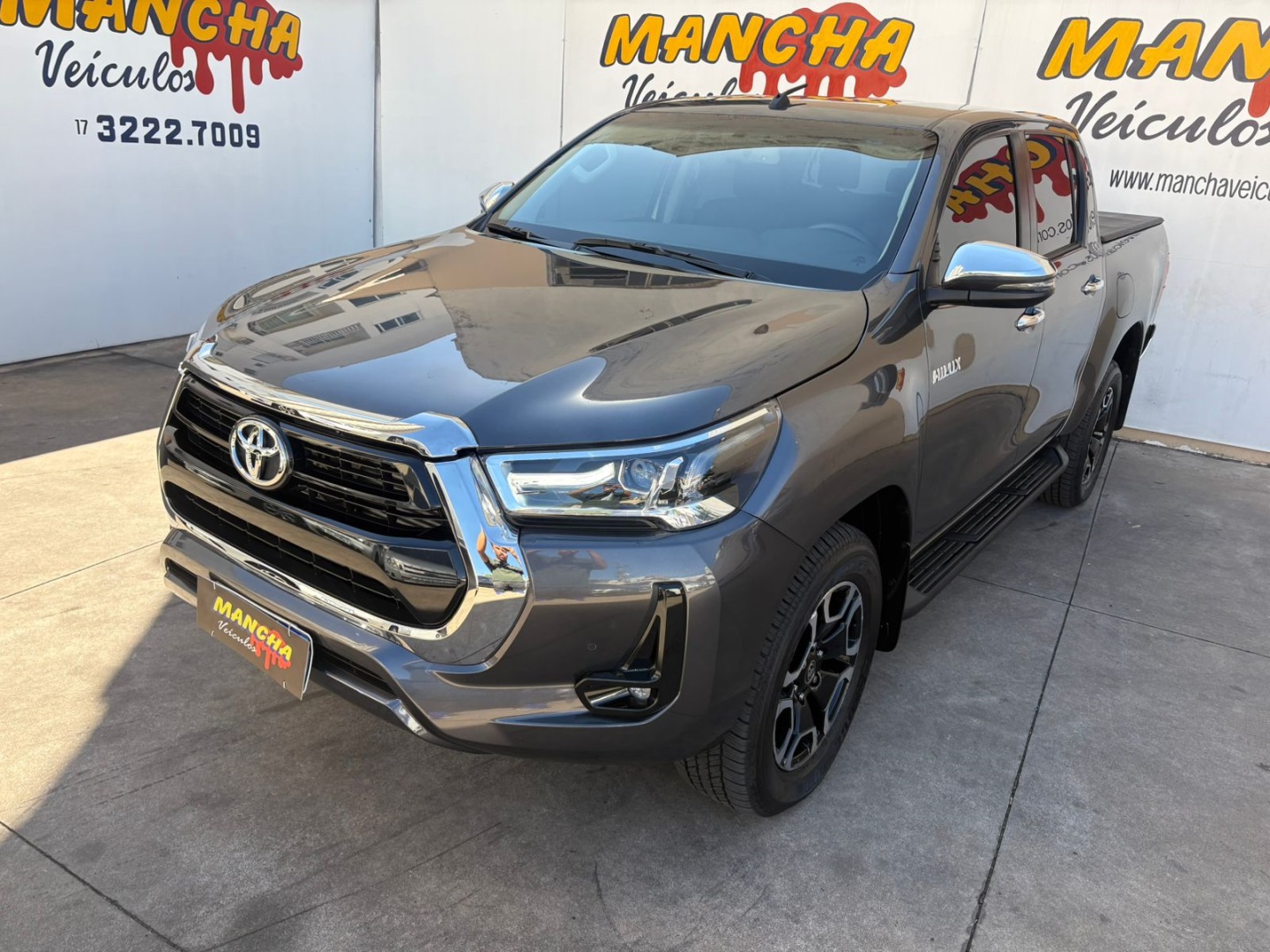 TOYOTA HILUX 2.8 D-4D TURBO DIESEL CD SRV 4X4 AUTOMÁTICO