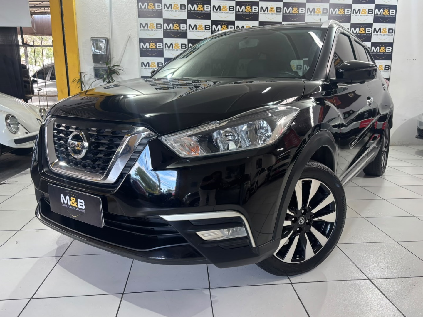 NISSAN KICKS