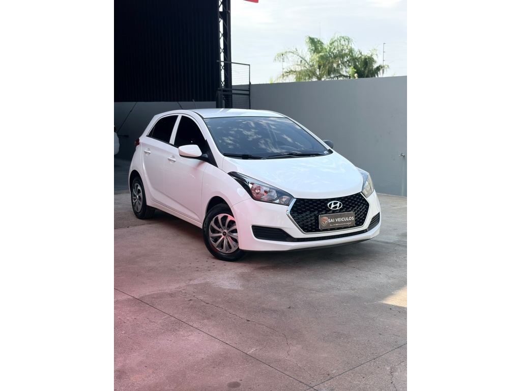 Hyundai HB20 1.0 Unique 12V Flex 4P Manual - foto 2