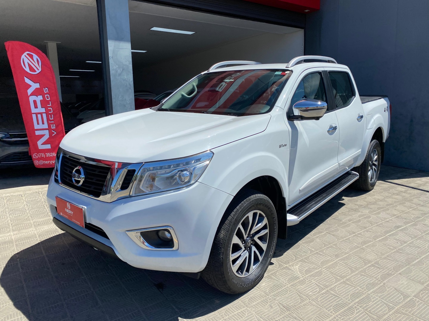 NISSAN FRONTIER
