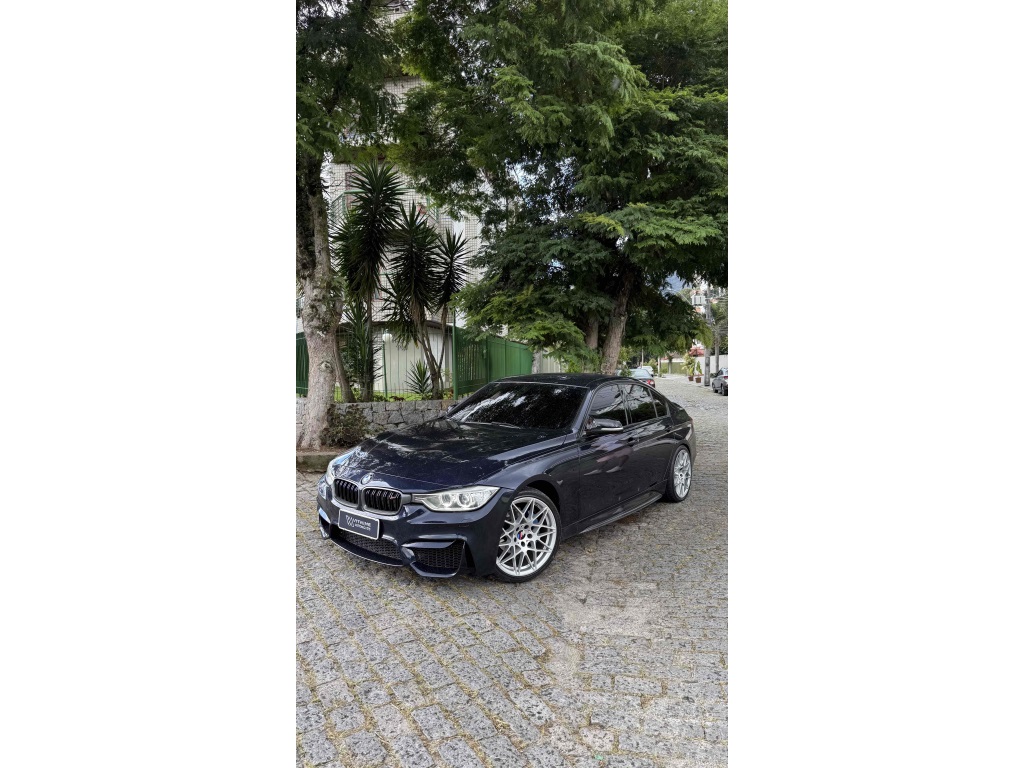 BMW 320i