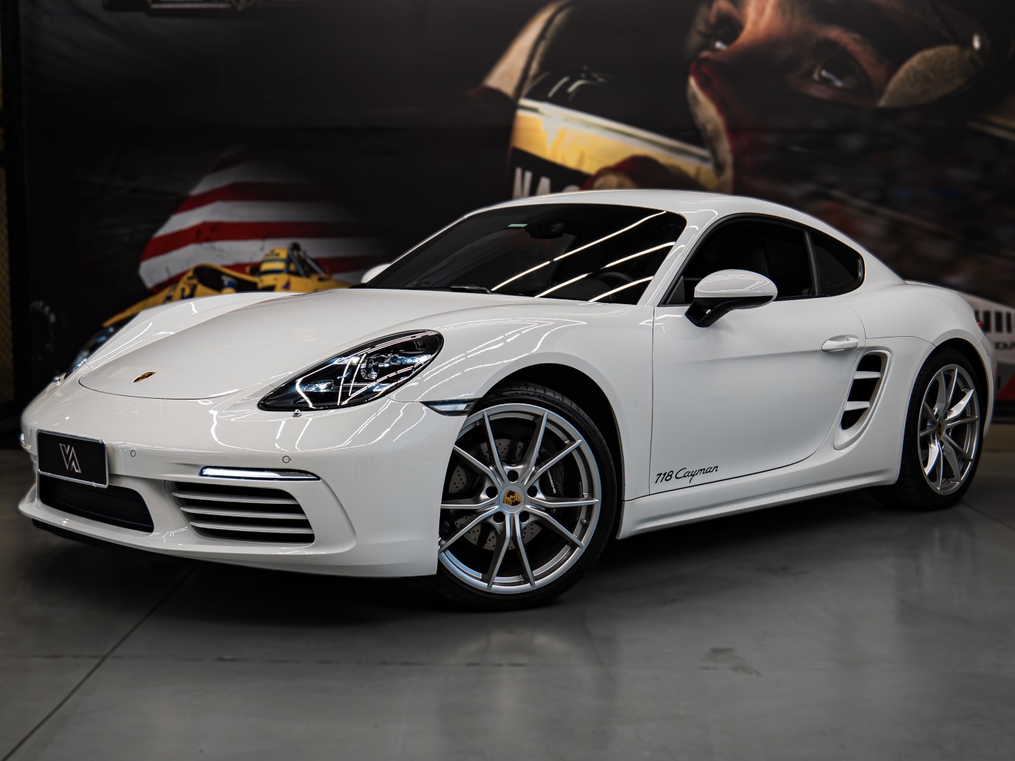 PORSCHE 718
