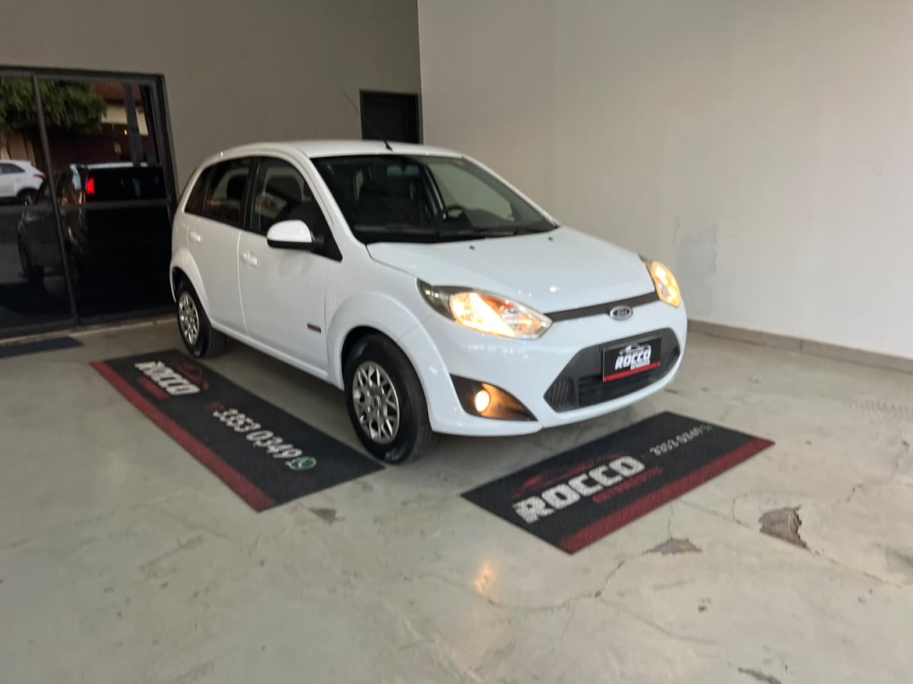 FORD FIESTA 1.6 MPI CLASS HATCH 8V FLEX 4P MANUAL