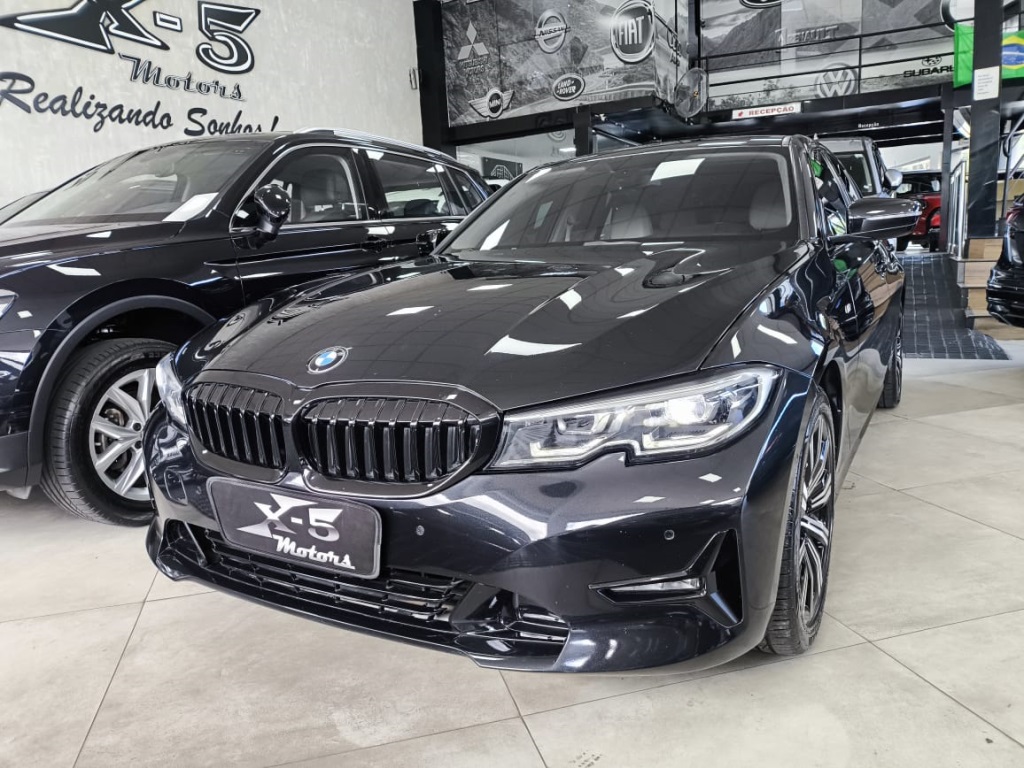 BMW 320i