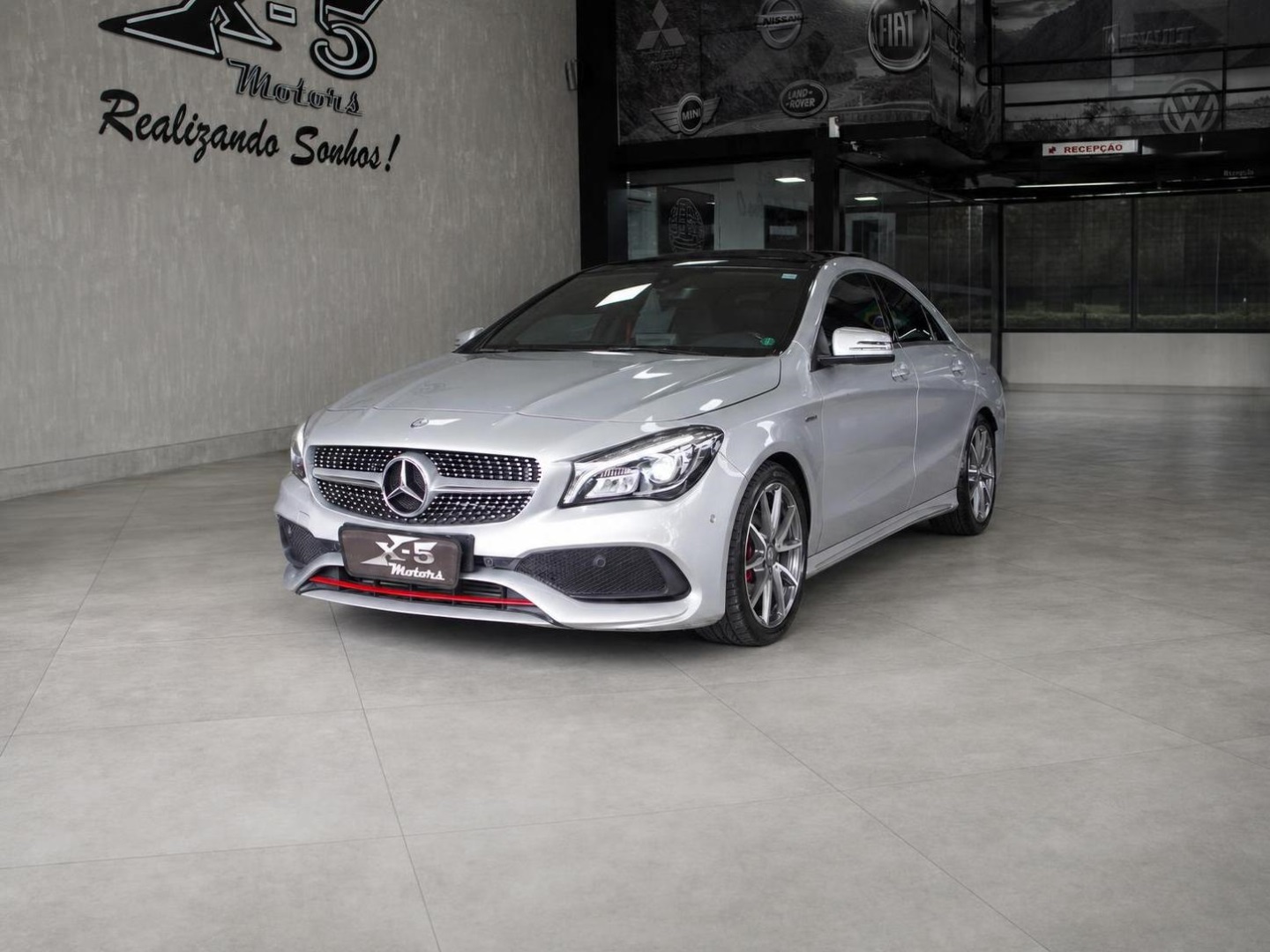MERCEDES-BENZ CLA 250